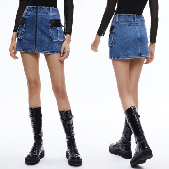 Alice + Olivia Dresses & Skirts - NEW Alice + Olivia Rahmi Cargo Denim Mini Skirt